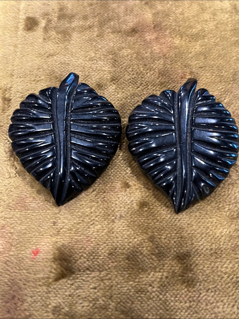 Vintage Black Leaf Dress Clips - Carved Lucite Style